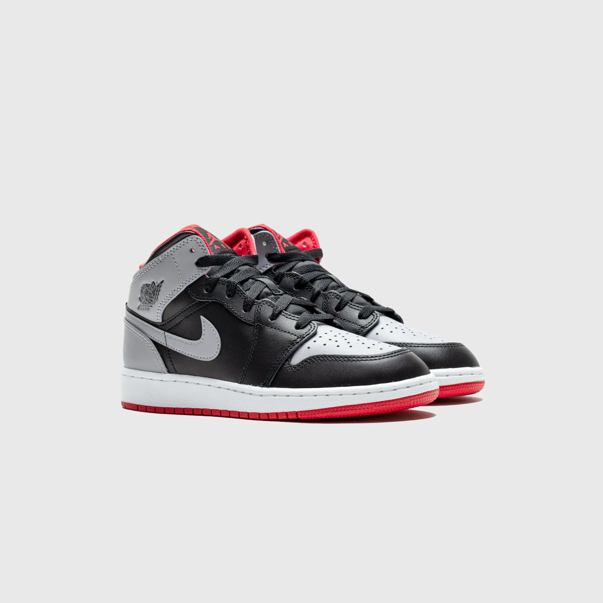 AIR JORDAN 1 MID (GS) "BLACK & CEMENT"