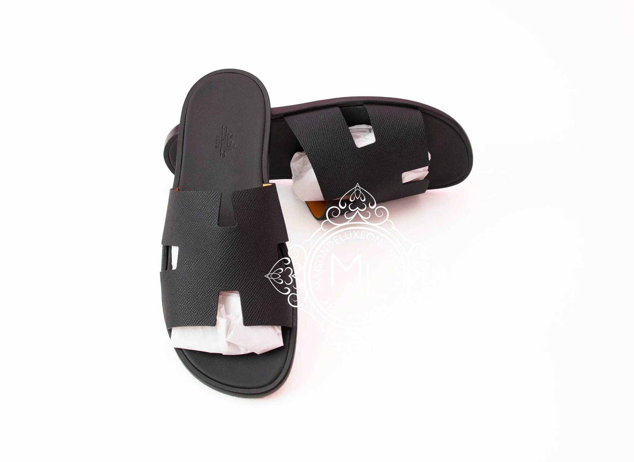 Stylish Hermes Mens Black Izmir Sandals Size 43.5 - Premium Comfort Footwear