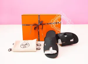 Stylish Hermes Mens Black Izmir Sandals Size 43.5 - Premium Comfort Footwear