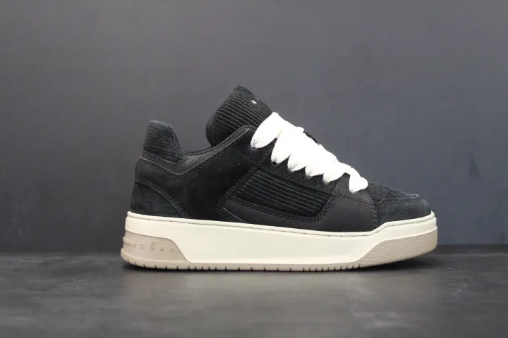 Black Skate Shoes by Hogan H667 for Enhanced Performance