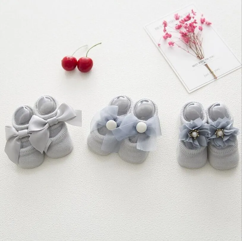 Lace Bows and Flower Socks for Toddlers - 3 Pairs