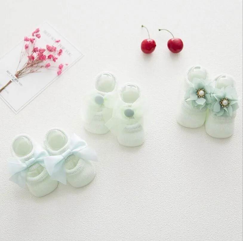 Lace Bows and Flower Socks for Toddlers - 3 Pairs