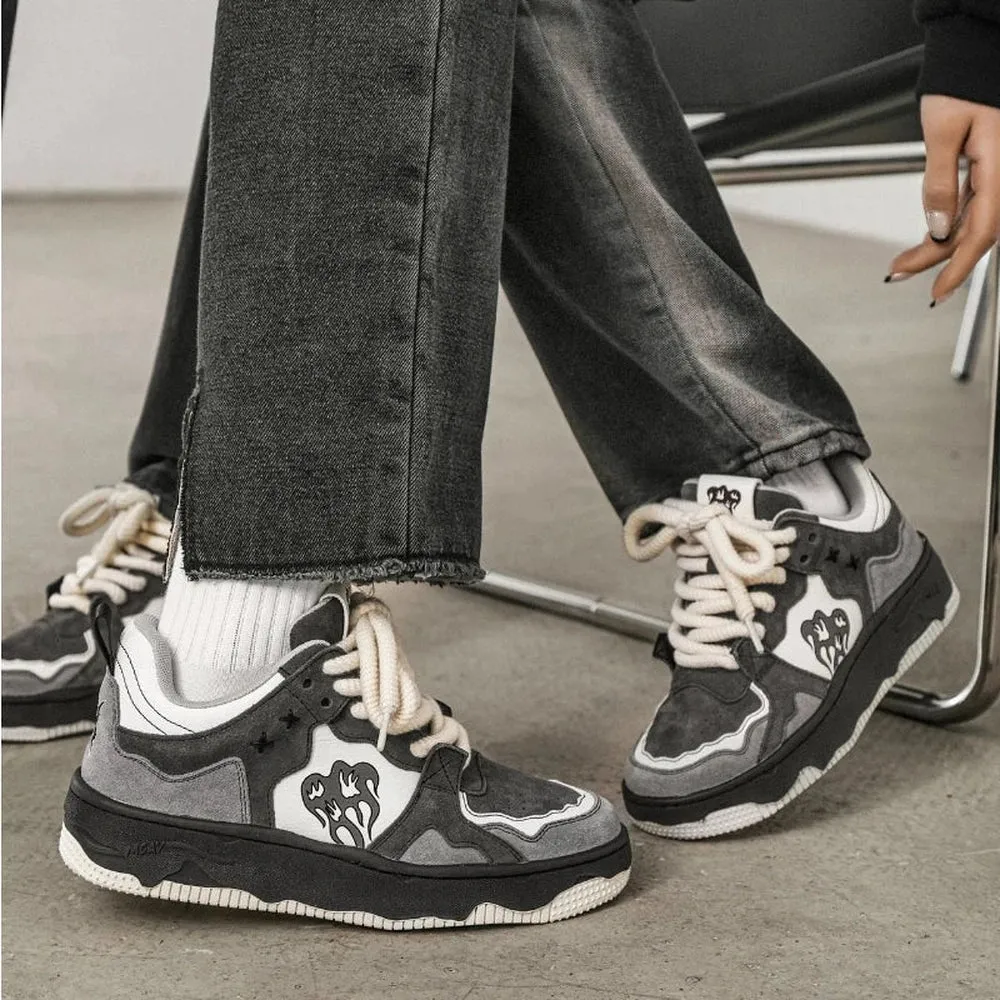 Merendy Luxiar  dark retro sneakers