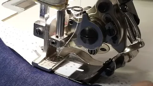 Needle Clamp with Walking Foot Actuator Arm for High Speed Lockstitch Machine G900-28